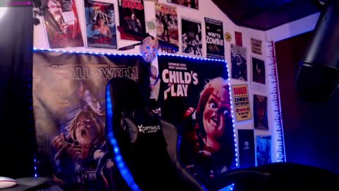 LiaKoy online show from 12.26.24