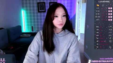 lialilia online show from 09.28.25