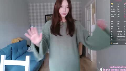 Snapshot of lialilia chatting on 04.29.26 lialilia online show from 04.29.26