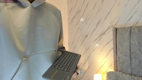 Liam online show from 01.10.25