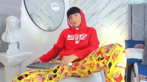 Liam online show from 02.15.25