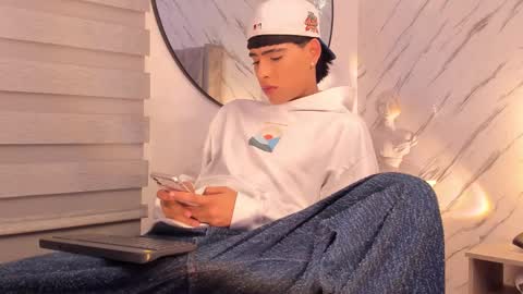 Liam online show from 02.28.25