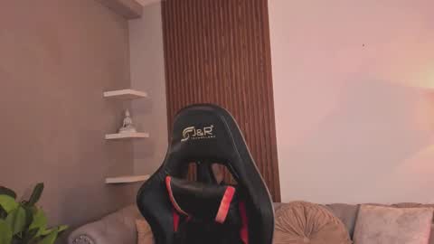 Liam Collins online show from 02.07.26