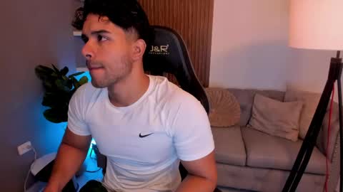 Liam Collins online show from 05.06.26