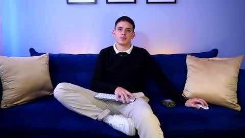 Liam online show from 01.17.25