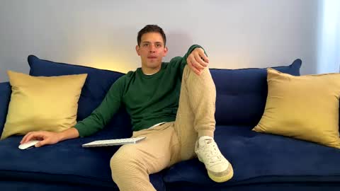 Liam online show from 02.12.25