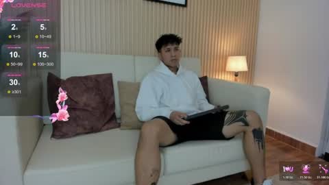 Snapshot of liam_fox7 chatting on 07.26.26 Liam online show from 07.26.26