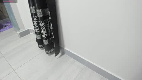 LIAM KLEIN online show from 01.28.25