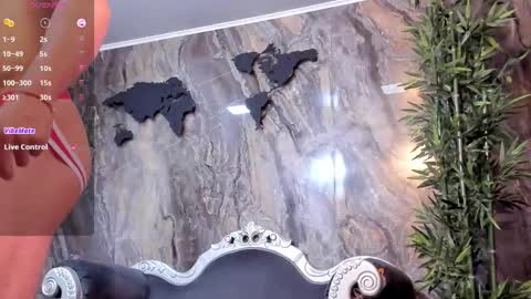 LIAM KLEIN online show from 02.19.25