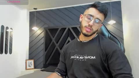 LIAM KLEIN online show from 10.31.25