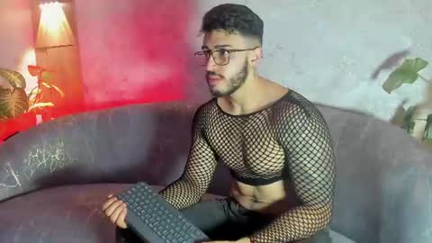 Snapshot of liam_kleiin chatting on 06.18.26 LIAM KLEIN online show from 06.18.26