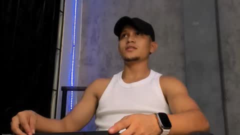 liam_knight online show from 11.30.25