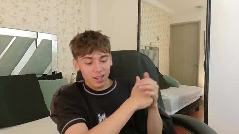 Liam Noxx online show from 01.13.26