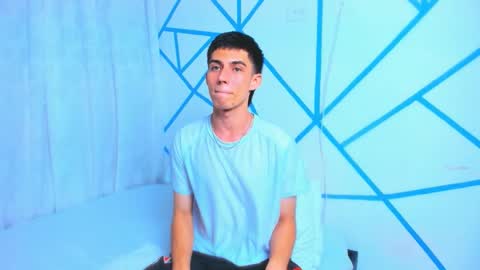 Liam scott77 online show from 11.02.25