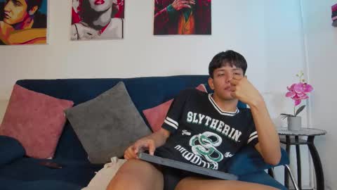 Liam online show from 12.22.25