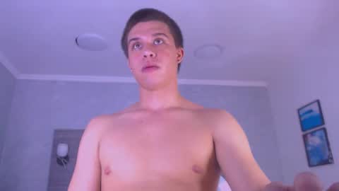 Snapshot of liam_york chatting on 12.15.25 liam_york online show from 12.15.25