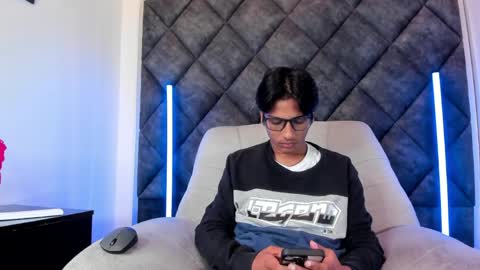 Snapshot of liamkron chatting on 05.22.26 Liam twink big dick online show from 05.22.26