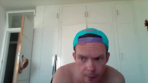 Snapshot of liamrosezn chatting on 05.17.26 LiamRose online show from 05.17.26