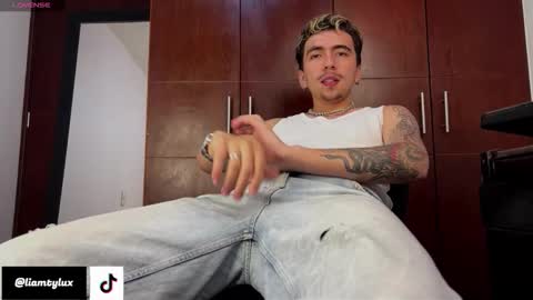 Liam online show from 10.17.25