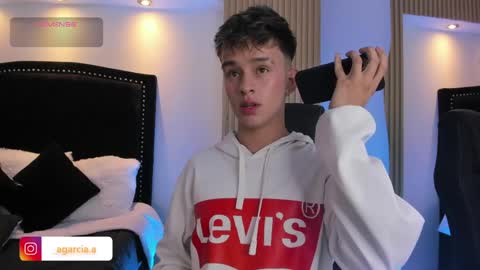 liam online show from 05.25.26