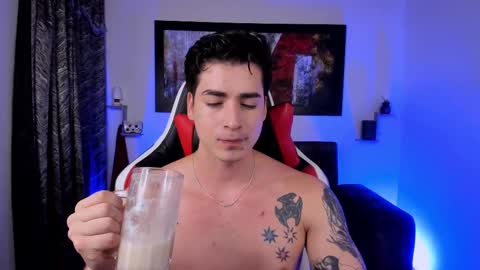 Snapshot of liamwyatt_ chatting on 02.16.25 liamwyatt_ online show from 02.16.25