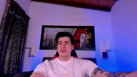 Snapshot of liamwyatt_ chatting on 05.23.26 liamwyatt_ online show from 05.23.26