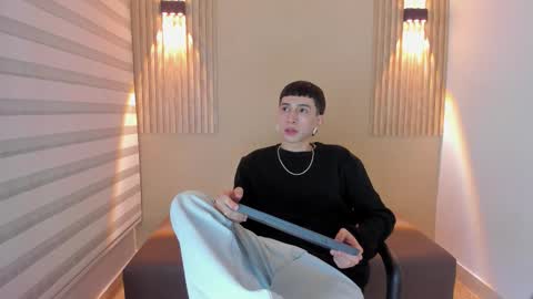lian_cameron online show from 02.11.26