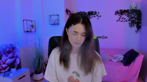 Snapshot of liana_kisses chatting on 06.23.26 Little Liana online show from 06.23.26
