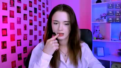 Snapshot of liana_kisses chatting on 07.10.26 Little Liana online show from 07.10.26