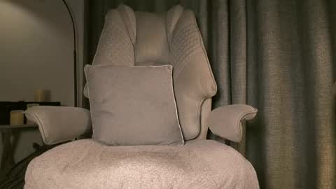 lianewhite online show from 02.17.26