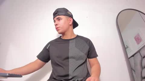 lianfox_ online show from 02.26.26