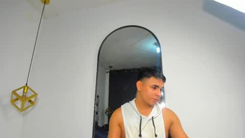 Snapshot of lianfox_ chatting on 05.13.26 lianfox_ online show from 05.13.26