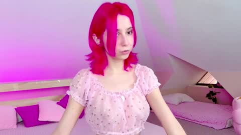 Snapshot of liann_stark chatting on 11.24.25 Lian online show from 11.24.25