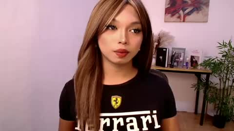 CALL ME LIANNA online show from 05.29.26