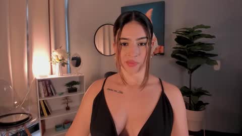 Lia online show from 11.03.25