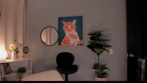 Lia online show from 11.24.25