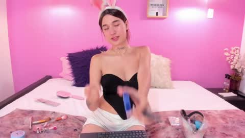 liapinket online show from 04.08.26