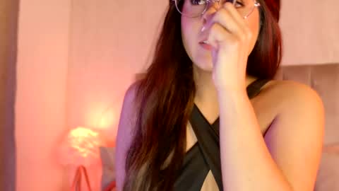 Snapshot of liarasol chatting on 05.05.26 Liora online show from 05.05.26