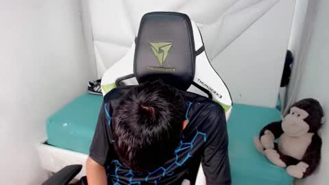 Snapshot of liarr_ chatting on 02.25.26 LIAR online show from 02.25.26