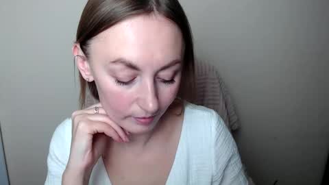 Lia online show from 02.20.26