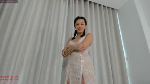 Lia online show from 02.21.25