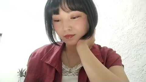 Molly online show from 04.24.26