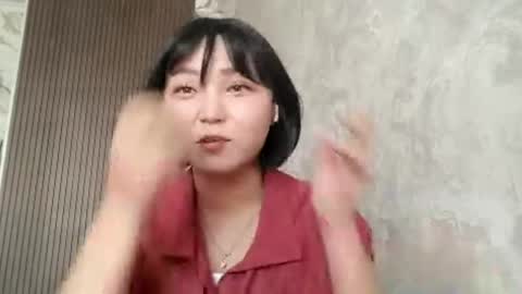 Molly online show from 05.17.26