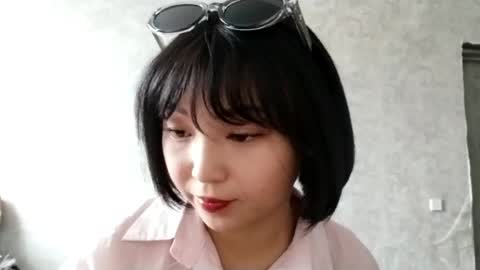 Molly online show from 05.27.26