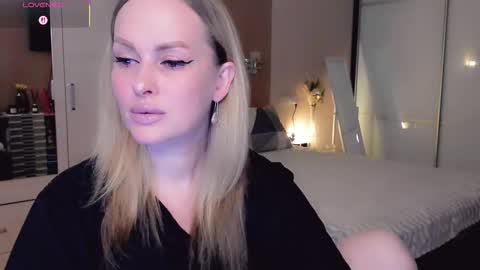 Snapshot of libby_nora chatting on 02.27.26 Libby online show from 02.27.26