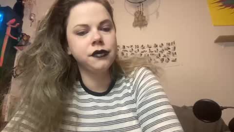 Snapshot of libbydeetzxxx chatting on 01.10.25 Libby Deetz online show from 01.10.25