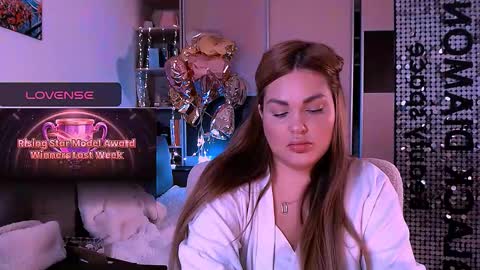 libra_mia online show from 11.21.25