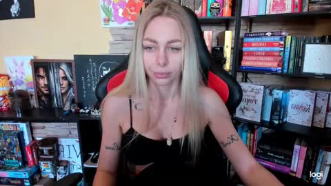 Anna online show from 04.23.26