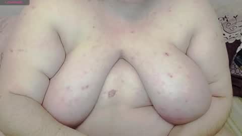 Snapshot of licablack chatting on 02.26.25 LicaBlack online show from 02.26.25