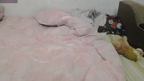 Snapshot of licablack chatting on 03.04.25 LicaBlack online show from 03.04.25